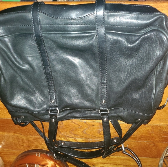 Olivia Harris leather purse - Picture 5 of 8